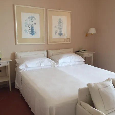 Bel Hotel